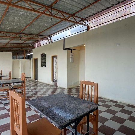 Spot On 37153 Karavali Paradise Hotel Dod Ballāpur Buitenkant foto