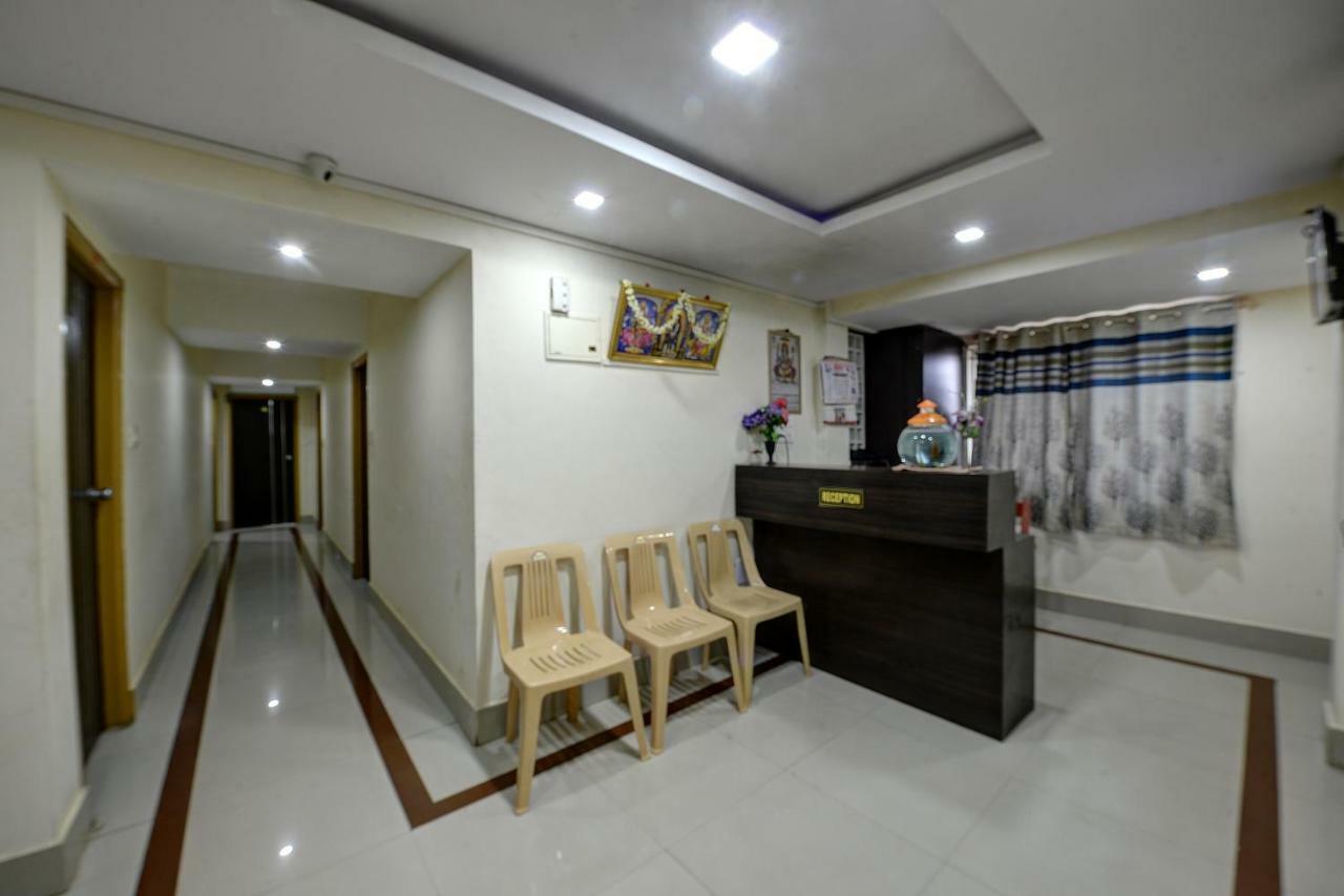 Spot On 37153 Karavali Paradise Hotel Dod Ballāpur Buitenkant foto