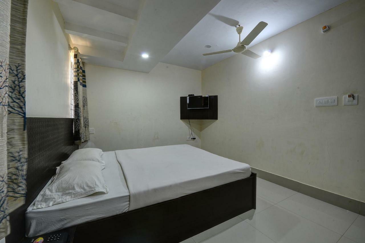 Spot On 37153 Karavali Paradise Hotel Dod Ballāpur Buitenkant foto