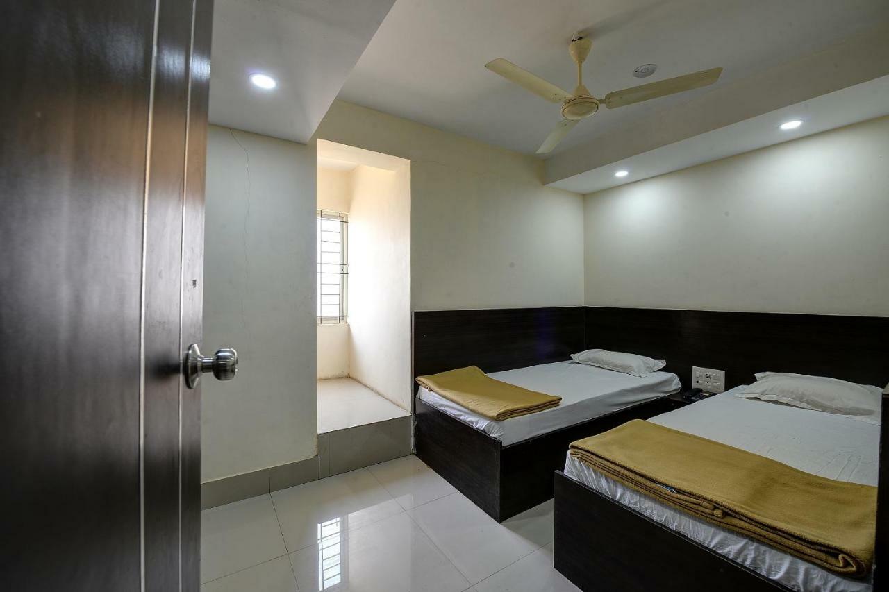 Spot On 37153 Karavali Paradise Hotel Dod Ballāpur Buitenkant foto